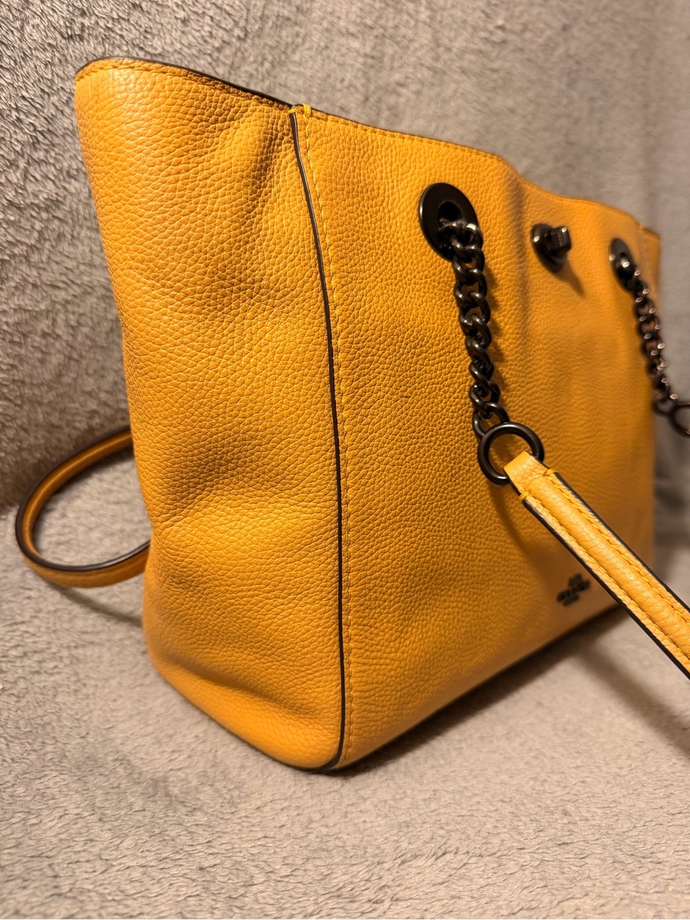 Coach Turnlock Mustard Yellow Leather Chain Tote No. 27 w/ Gunmetal Hardware - Picture 7 of 15